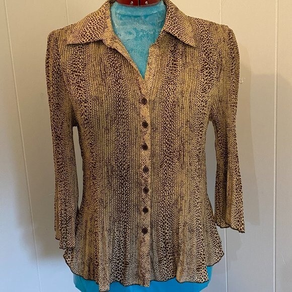 Covington Boho Animal Print Crinkled Bell Sleeve Button Down Top Womens Size PL - Picture 1 of 7